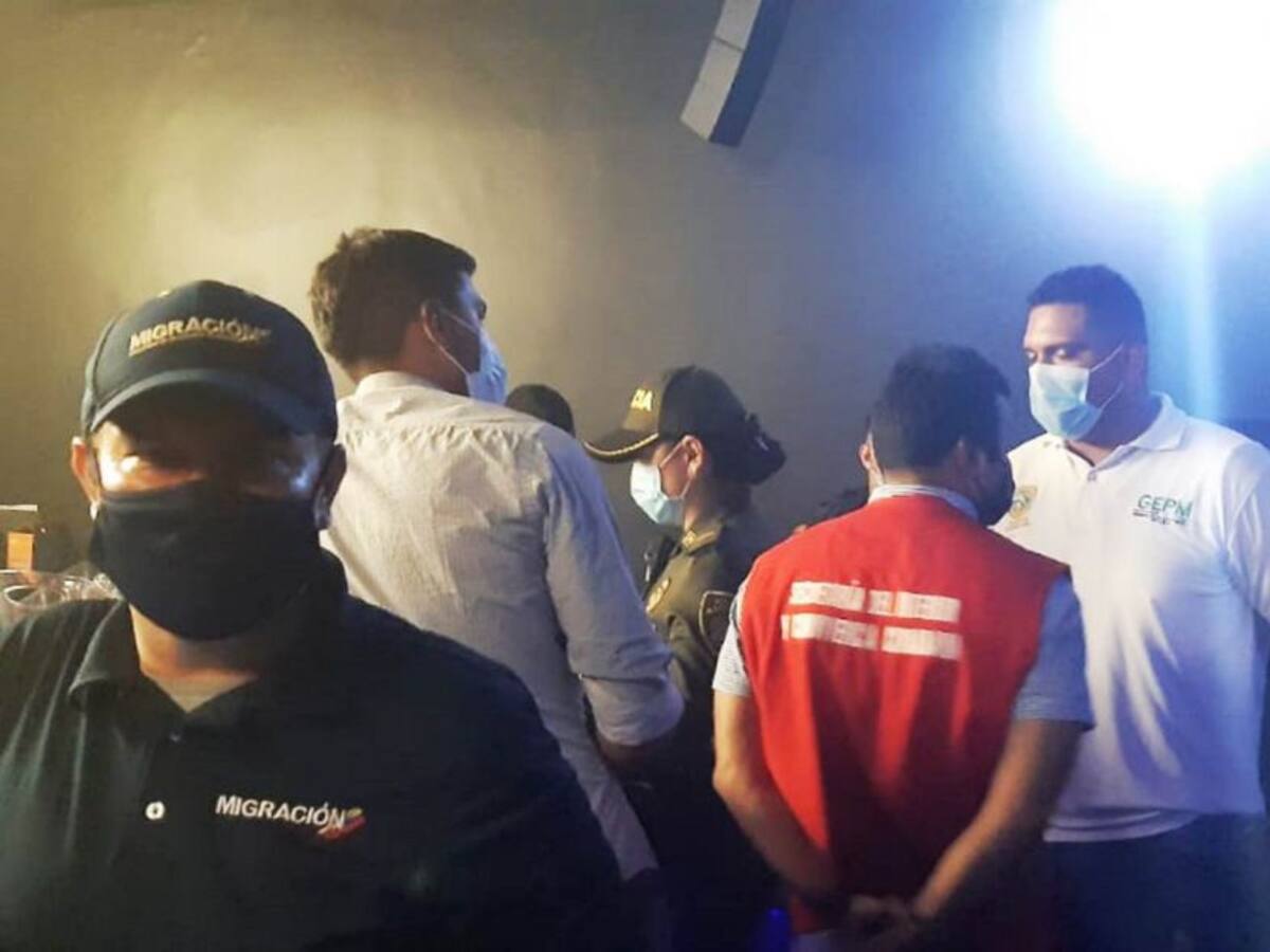 Cerrados dos establecimientos en operativos en Nelson Mandela