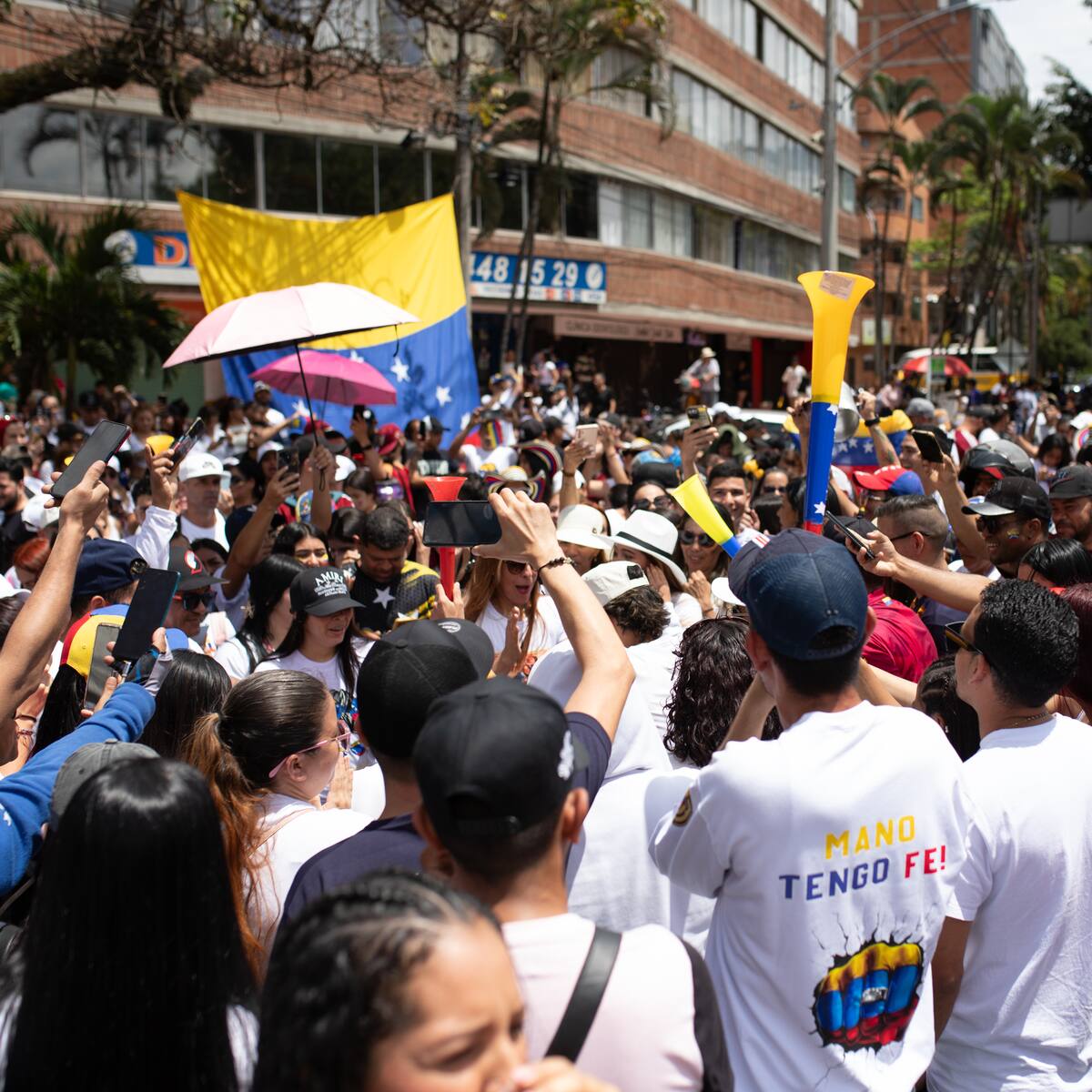 Comunidad venezolana en Medellín se moviliza tras la captura de Nicolás Maduro