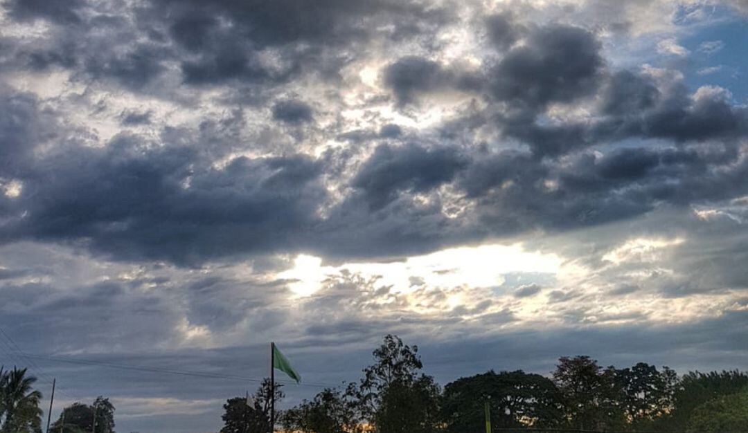 Vía Armenia-La Tebaida