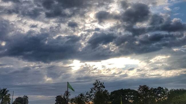 Vía Armenia-La Tebaida