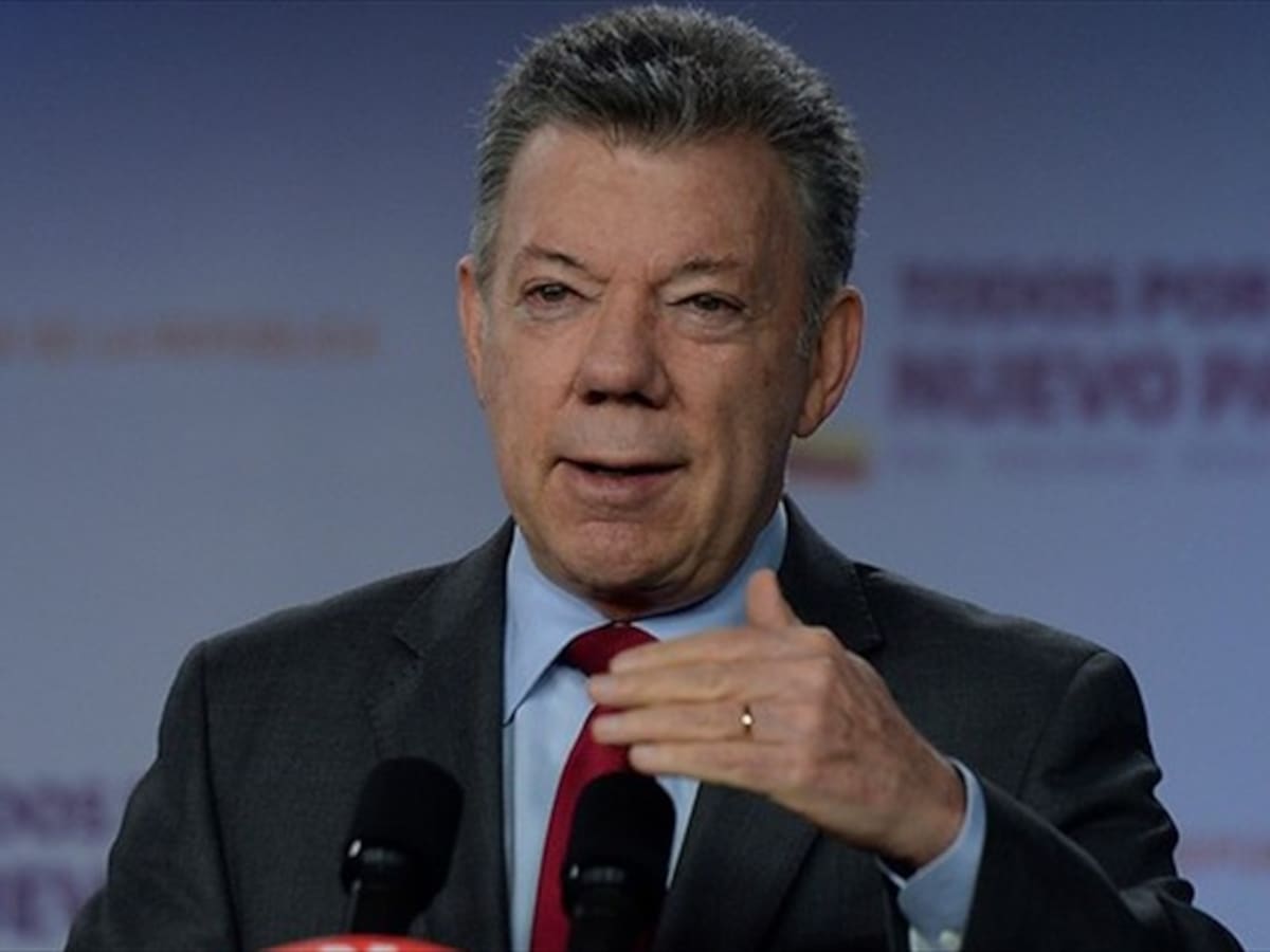 Santos objeta proyecto sobre el retiro de los policías del nivel ejecutivo