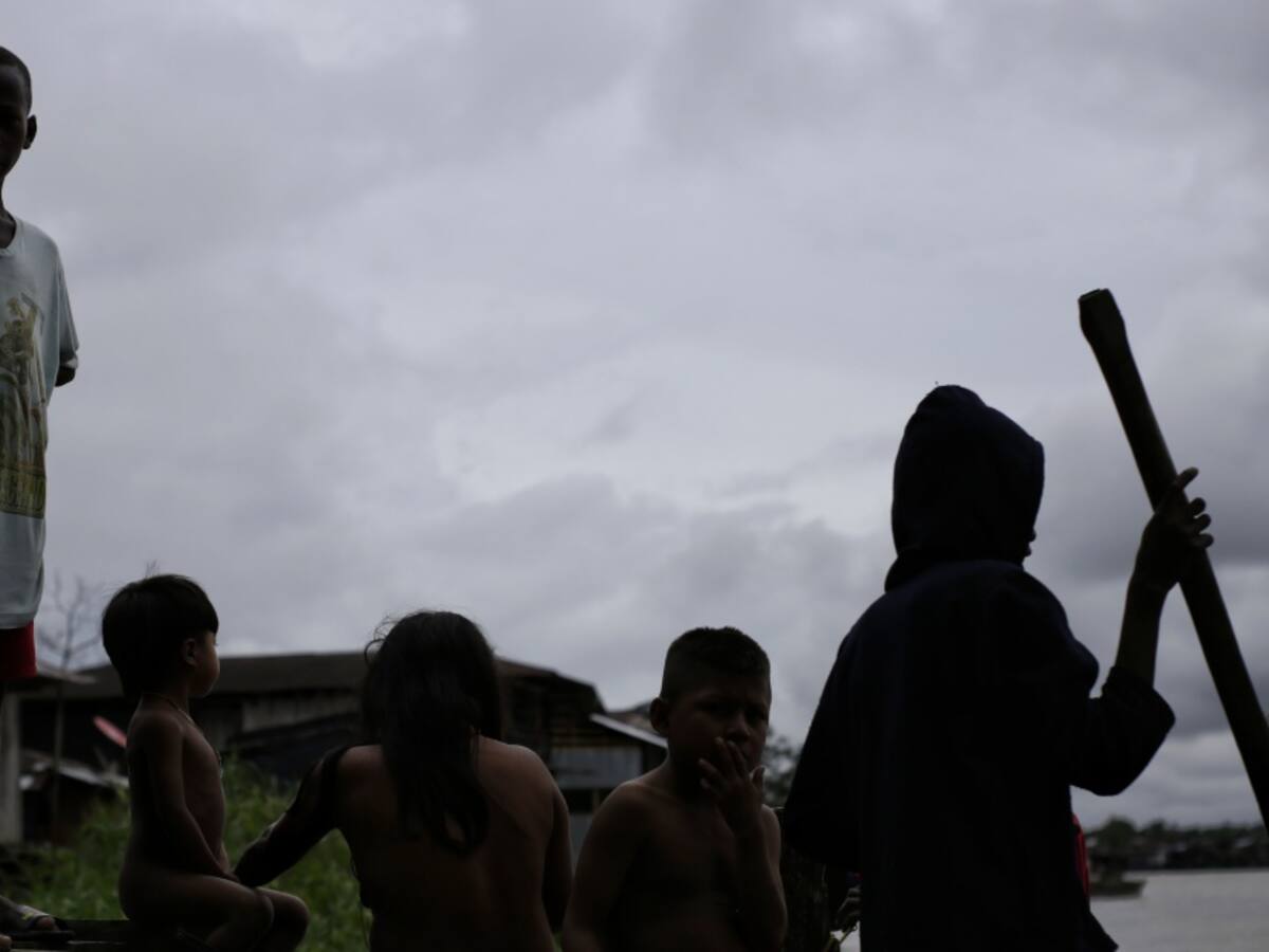Pogue bajo presión paramilitar