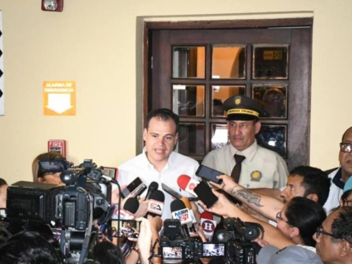 Por primera vez accionistas minoritarios llegan a la junta de Triple A