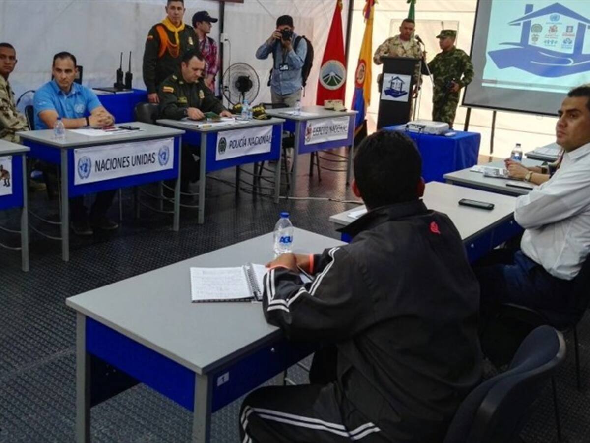 Instalan 'carpas azules' en antiguas zonas veredales