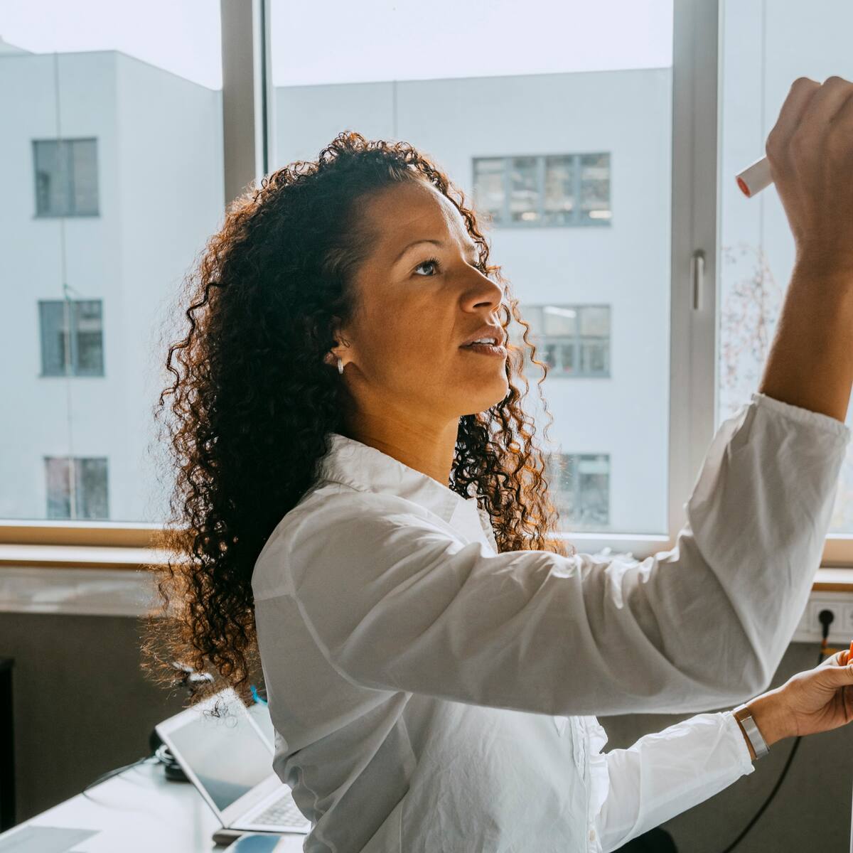 Concurso docente 2026: ¿cuánto gana un profesor de grado 1 y grado 2? Esta es la tabla salarial