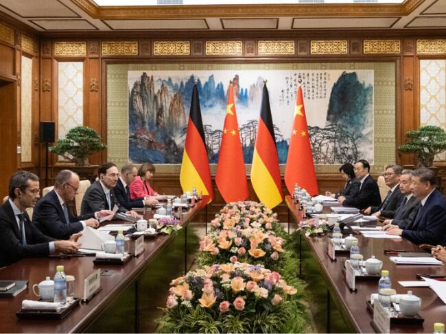 El canciller alemán se reúne en Pekín con el presidente chino para destrabar diferencias bilaterales