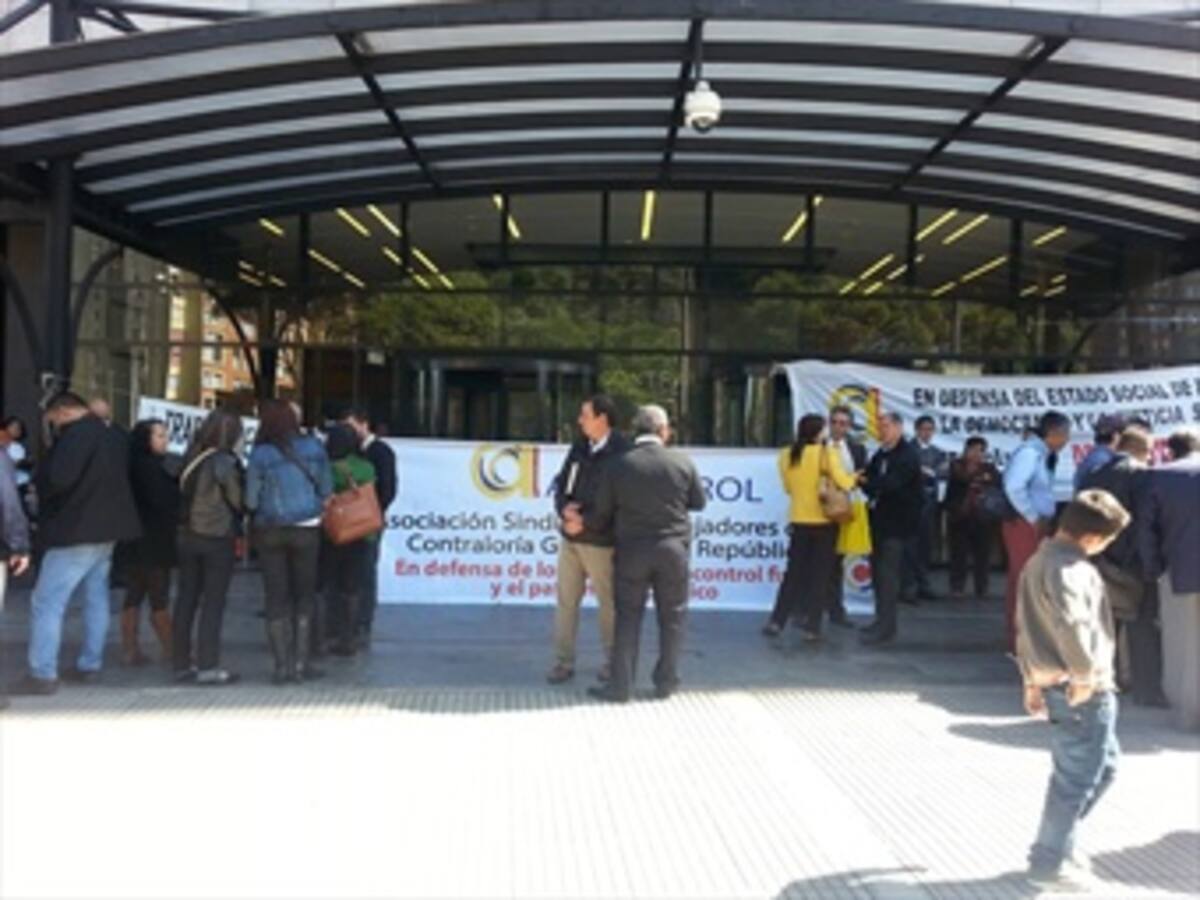 Sindicato de Contraloría busca frente común para una prórroga en la sede