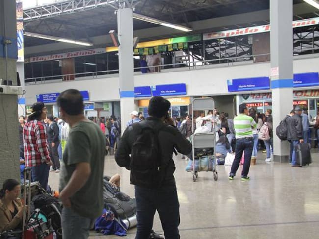 Más de 100.000 personas saldrán de Bogotá desde las Terminales de Transporte