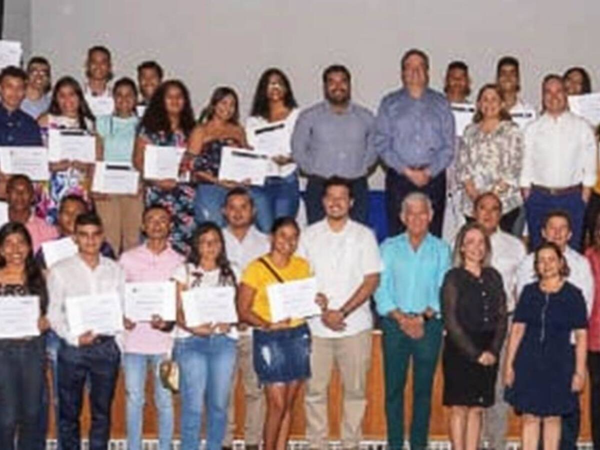 148 bachilleres del Caribe colombiano ingresaron becados a la UTB este año