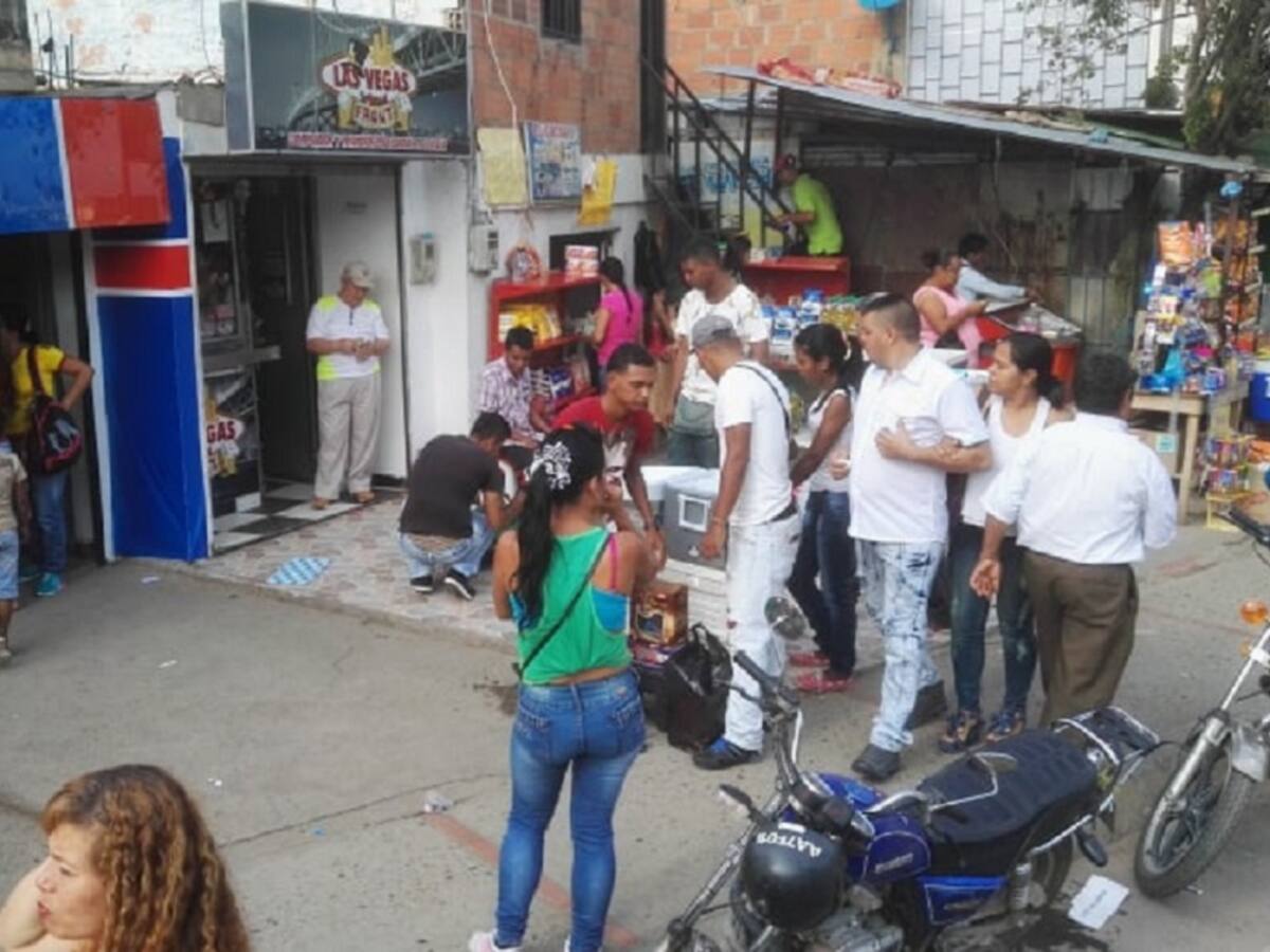 Comerciantes en Cúcuta piden que se permita paso peatonal en puentes