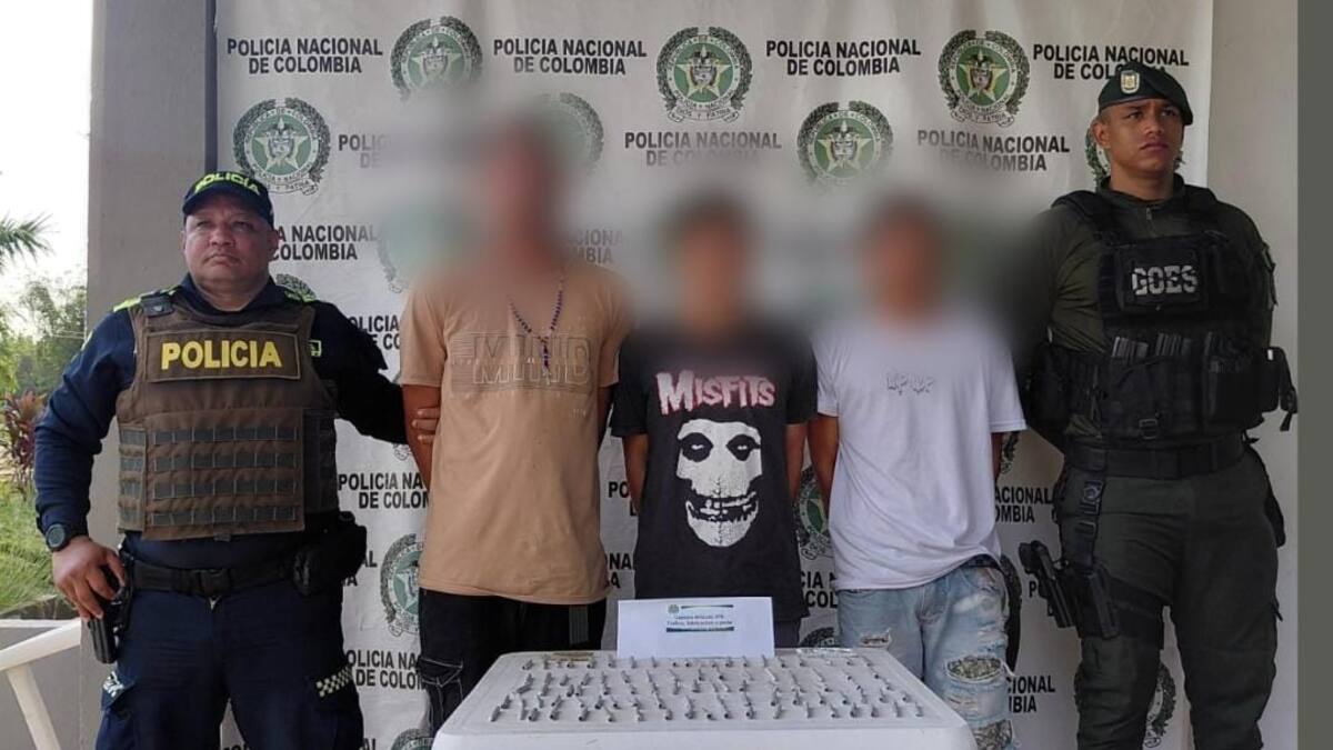 En barrio de Magangué cayeron ‘Los Tres Mosqueteros’, presuntamente con cigarrillos de marihuana