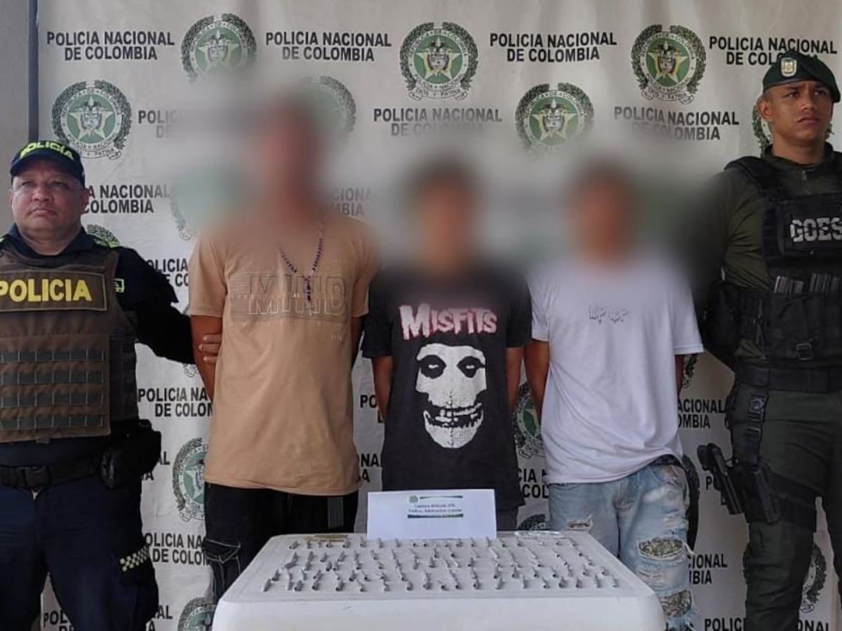 En barrio de Magangué cayeron ‘Los Tres Mosqueteros’, presuntamente con cigarrillos de marihuana
