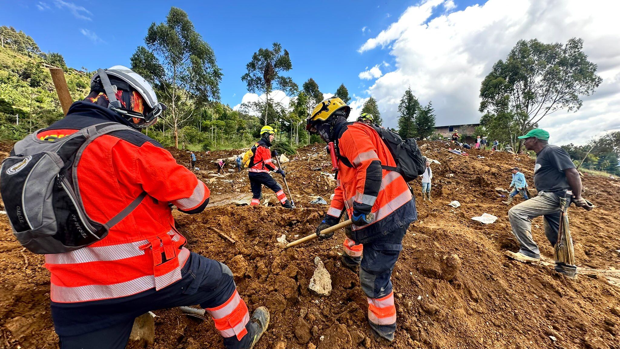 Atención de emergencia en Bello, Antioquia. Cortesía: Gobernación de Antioquia.