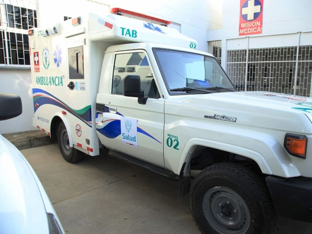 ¿Qué no tiene permitido hacer una ambulancia en la vía?: esto dice la ley