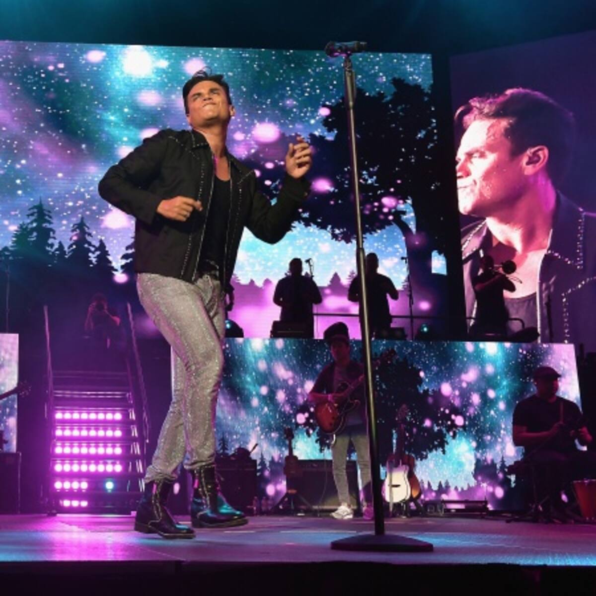 Silvestre Dangond ¿Se quitó el ombligo?