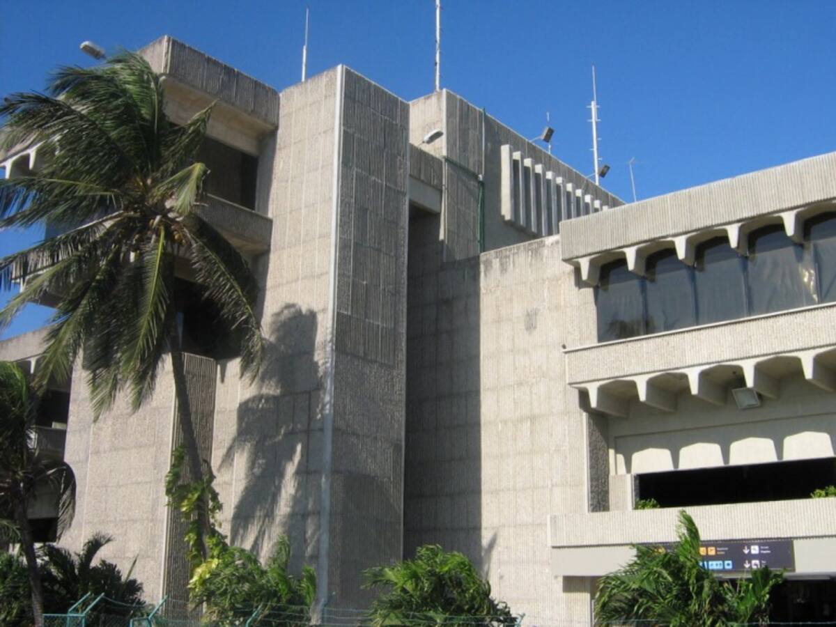 Policía incautó 7.2 kilos de marihuana en el Aeropuerto de carga en Soledad