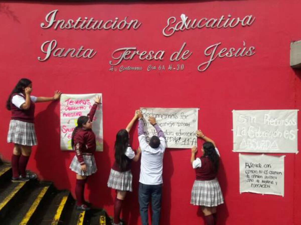 Estudiantes colegios Armenia denuncian problemas contratación personal aseo