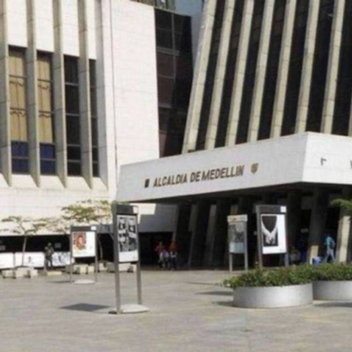 Registran más de 150 irregularidades en la Alcaldía de Medellín en 29 meses