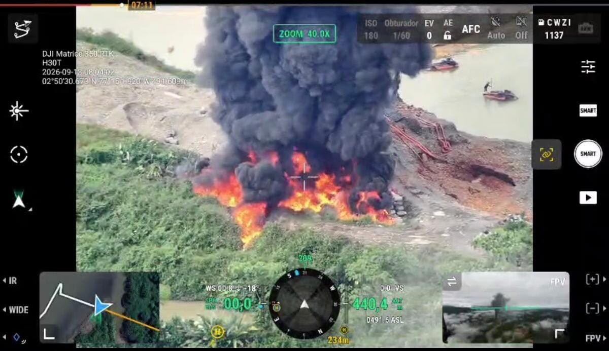 El Ejército destruyó siete unidades de producción minera de las disidencias de las Farc en el Cauca. Foto: Ejército