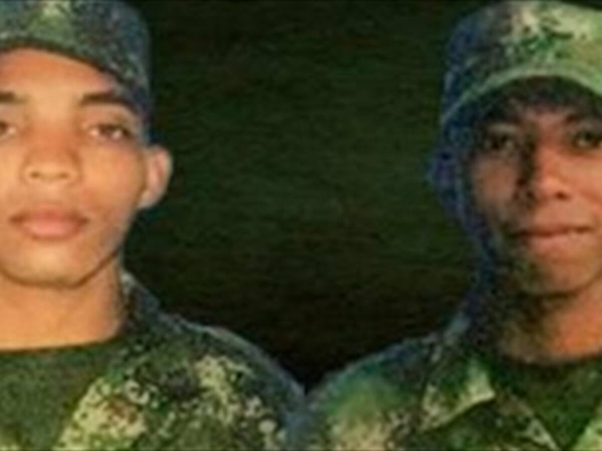 Soldados César Rivera y Jonathan Díaz ya están en manos del CICR