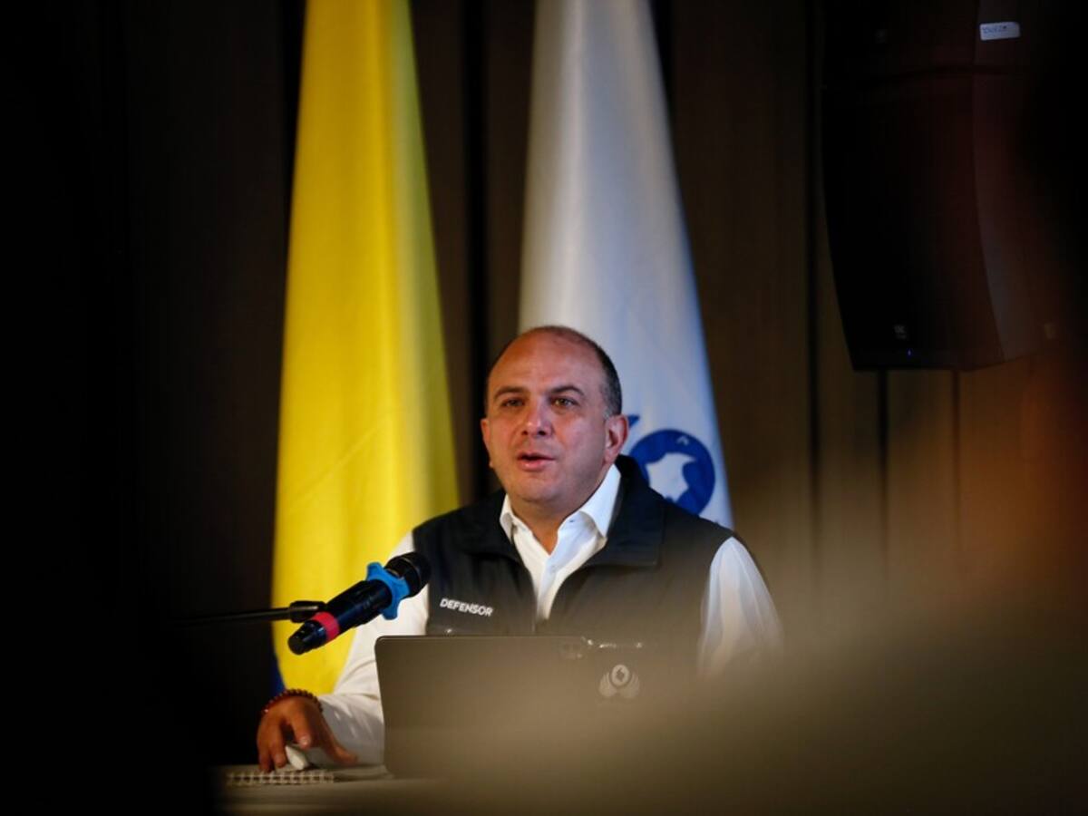 Defensor pide que se declare Estado de Cosas Inconstitucional en el sector salud