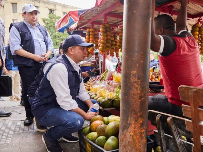 Defensor del Pueblo, Carlos Camargo, en el centro de Barranquilla