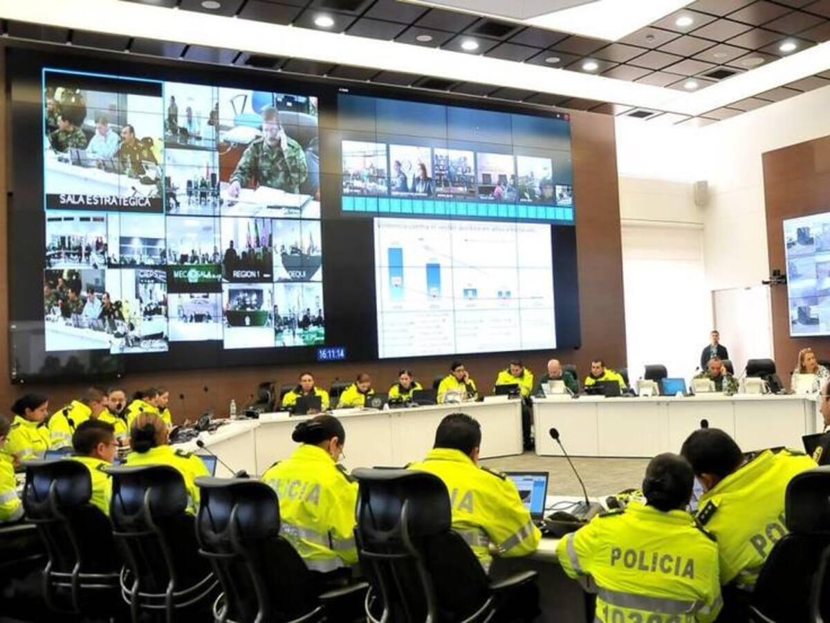 General William Salamanca lideró reunión extraordinaria por la inseguridad en Bogotá