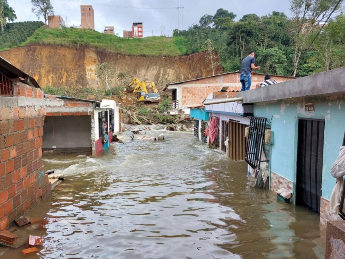 Solicitan apoyo al Gobierno Nacional para atender emergencia en La Trinidad