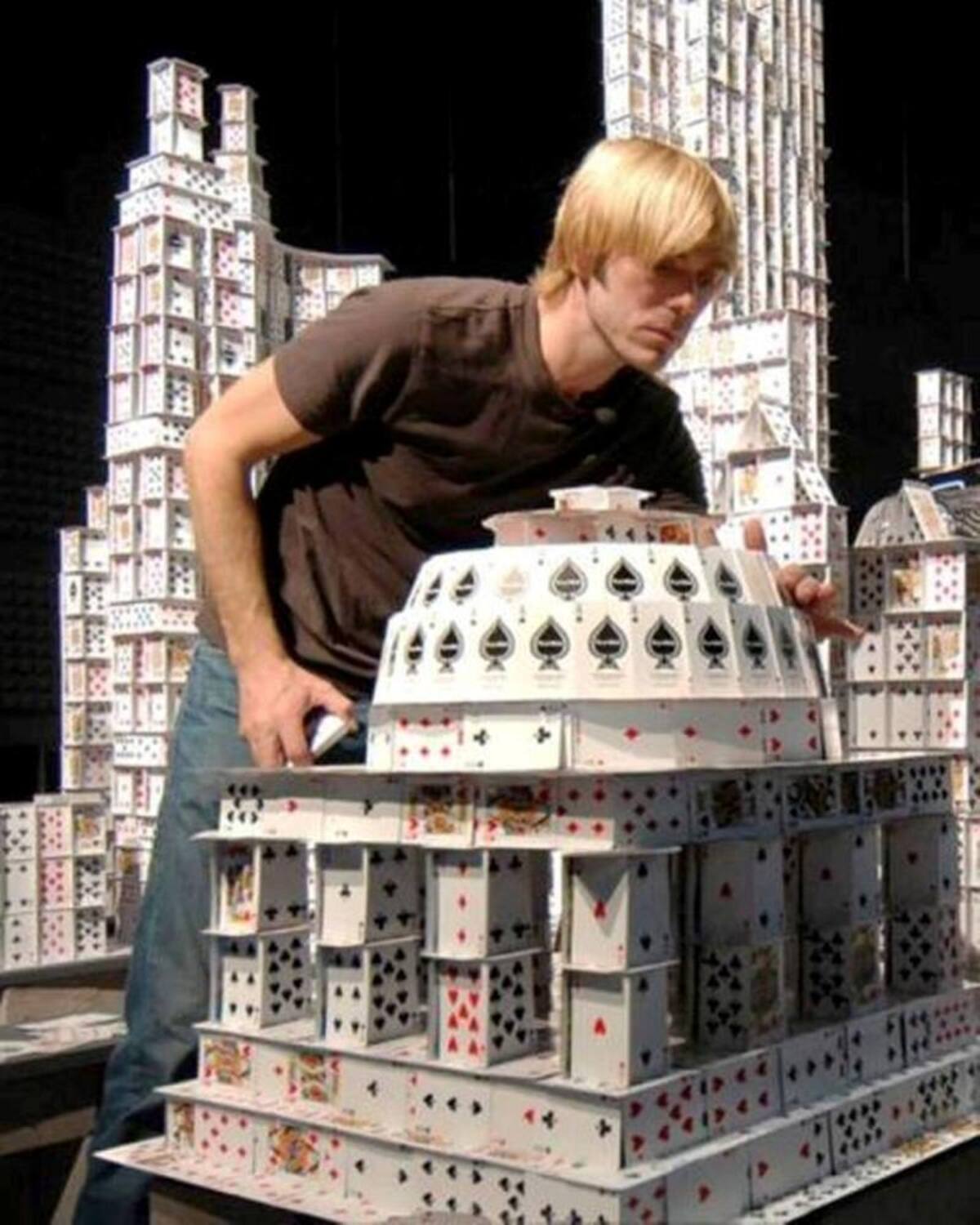 Cardstacker Bryan Berg