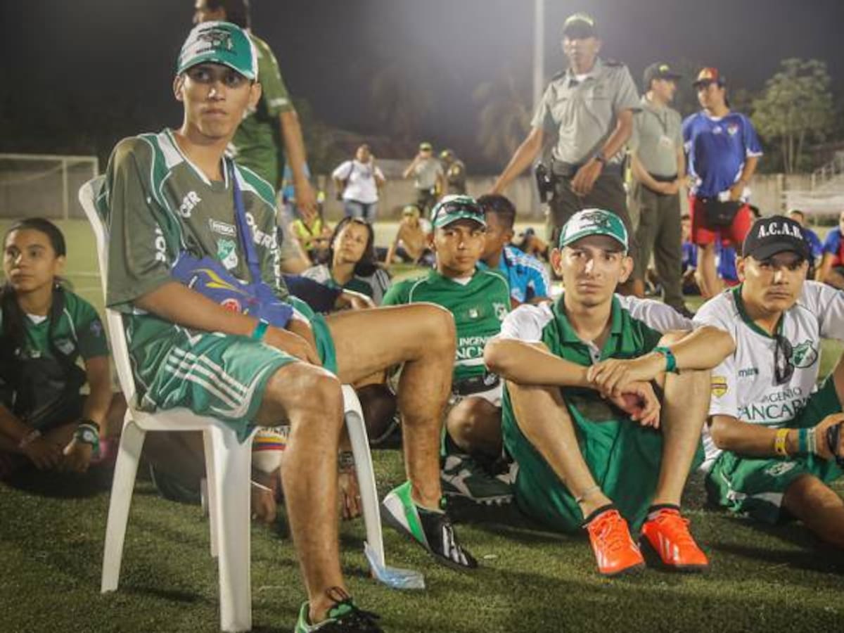 Se han carnetizado más de 110.000 hinchas de barras de fútbol en Colombia