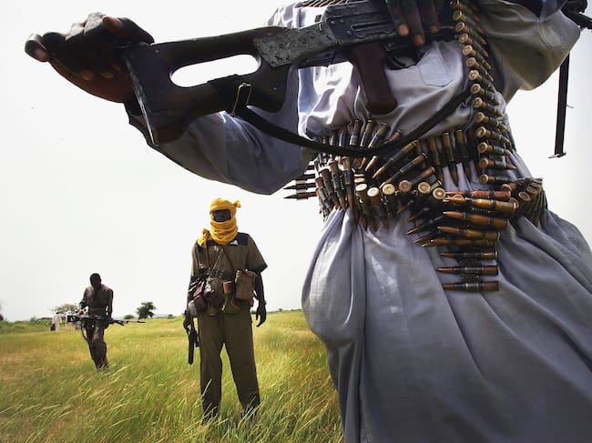 Miembros de grupos paramilitares sudaneses en la región del Darfur.
(Foto: Scott Nelson/Getty Images)