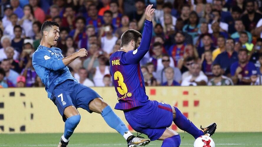 Los memes que se burlan del partido de Piqué frente al Real Madrid . Foto: Associated Press - AP