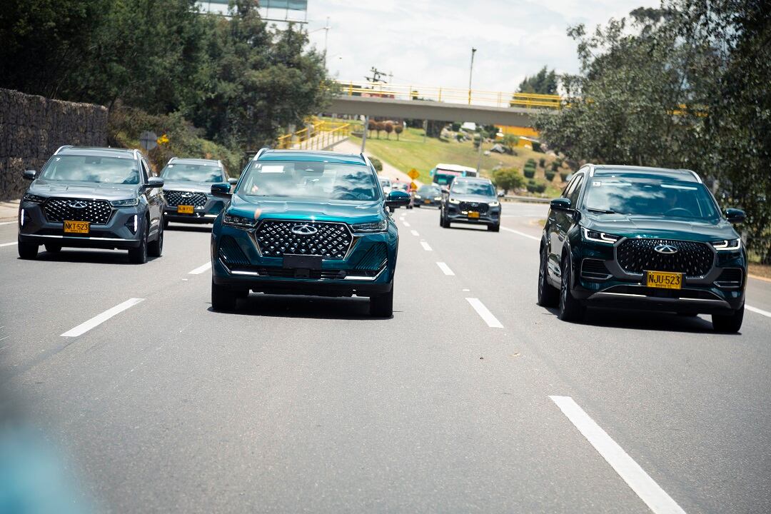 Chery puso a prueba su portafolio exclusivo de SUV´S Híbridas en un test drive