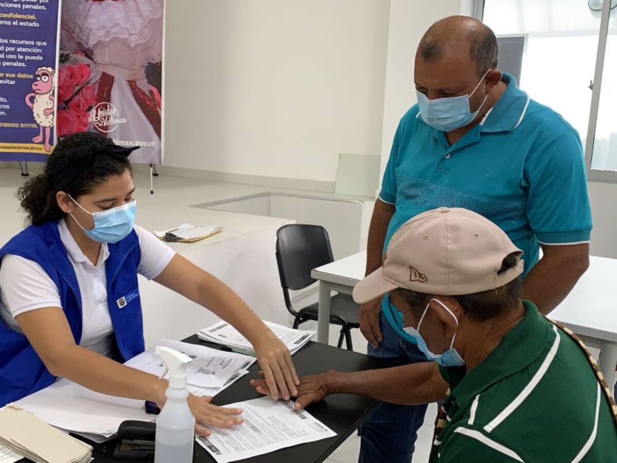 Víctimas recibieron cartas de indemnización en Cartagena