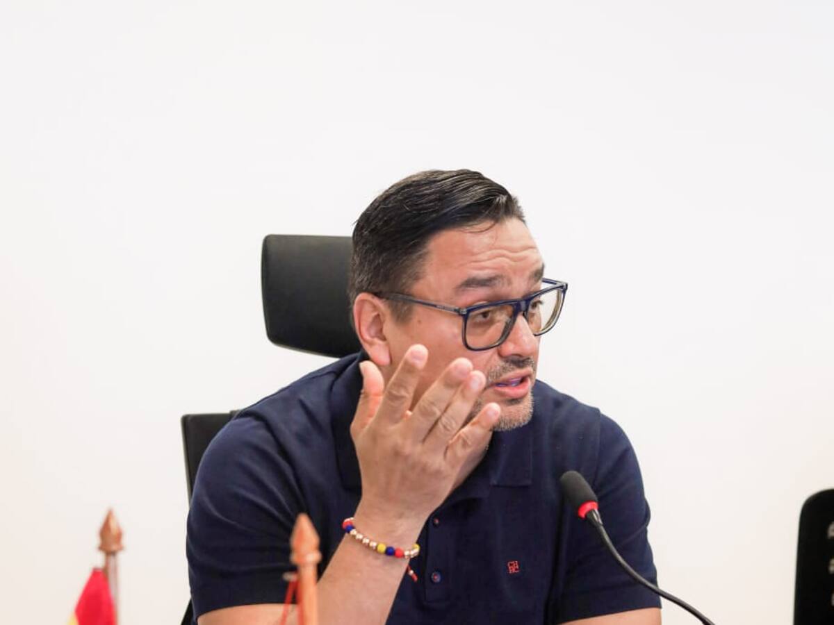 Concejo hará debate por retraso en contratación de aseo y vigilancia de colegios