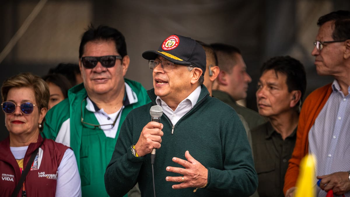 El papel del congreso es convocarla: Petro sobre constituyente