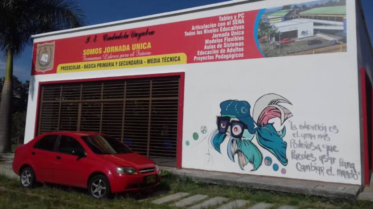 En colegios de Armenia, las universidades buscan prevenir el suicidio juvenil