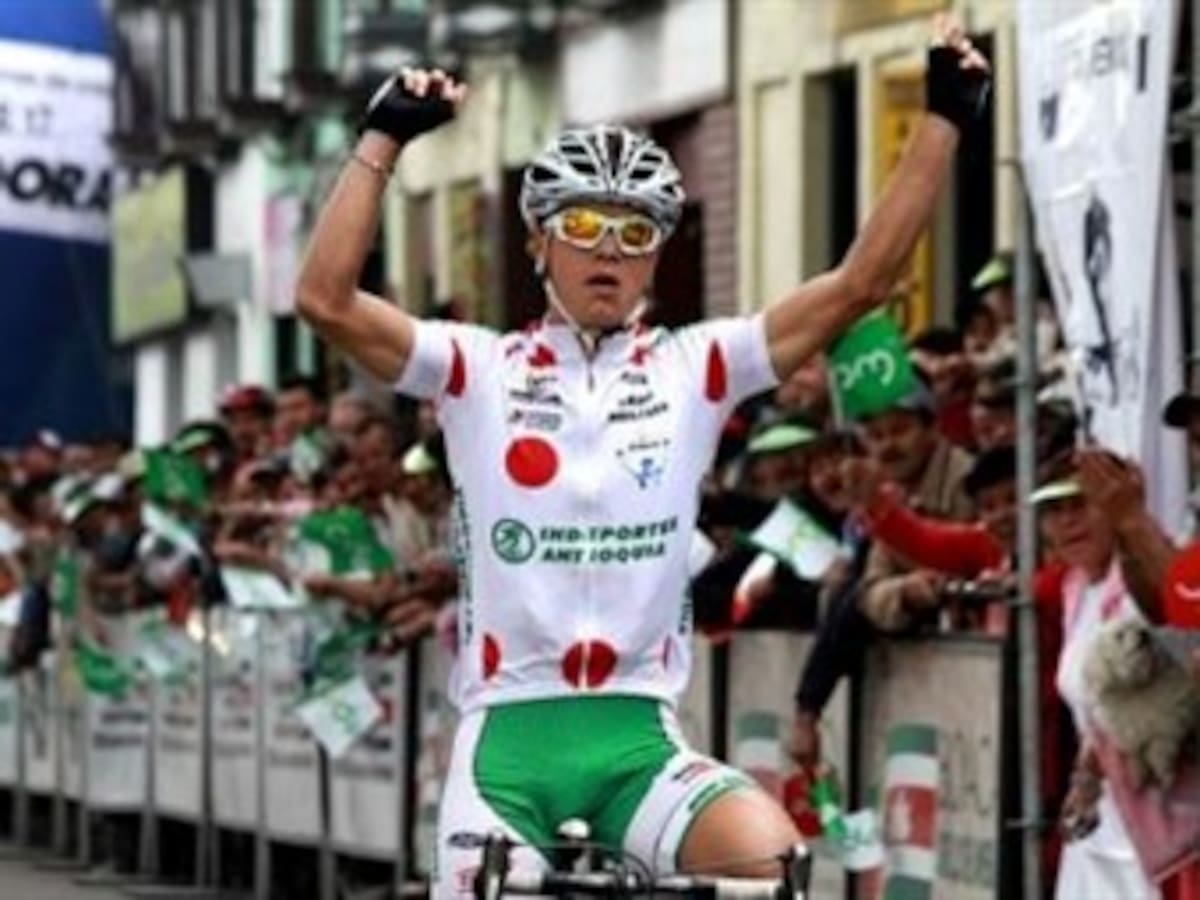 Ciclistas boyacenses brillan en primera etapa del clásico radial