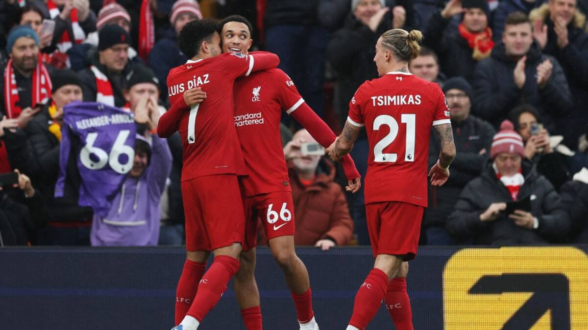 Luis Díaz, participativo en la remontada del Liverpool ante Fulham