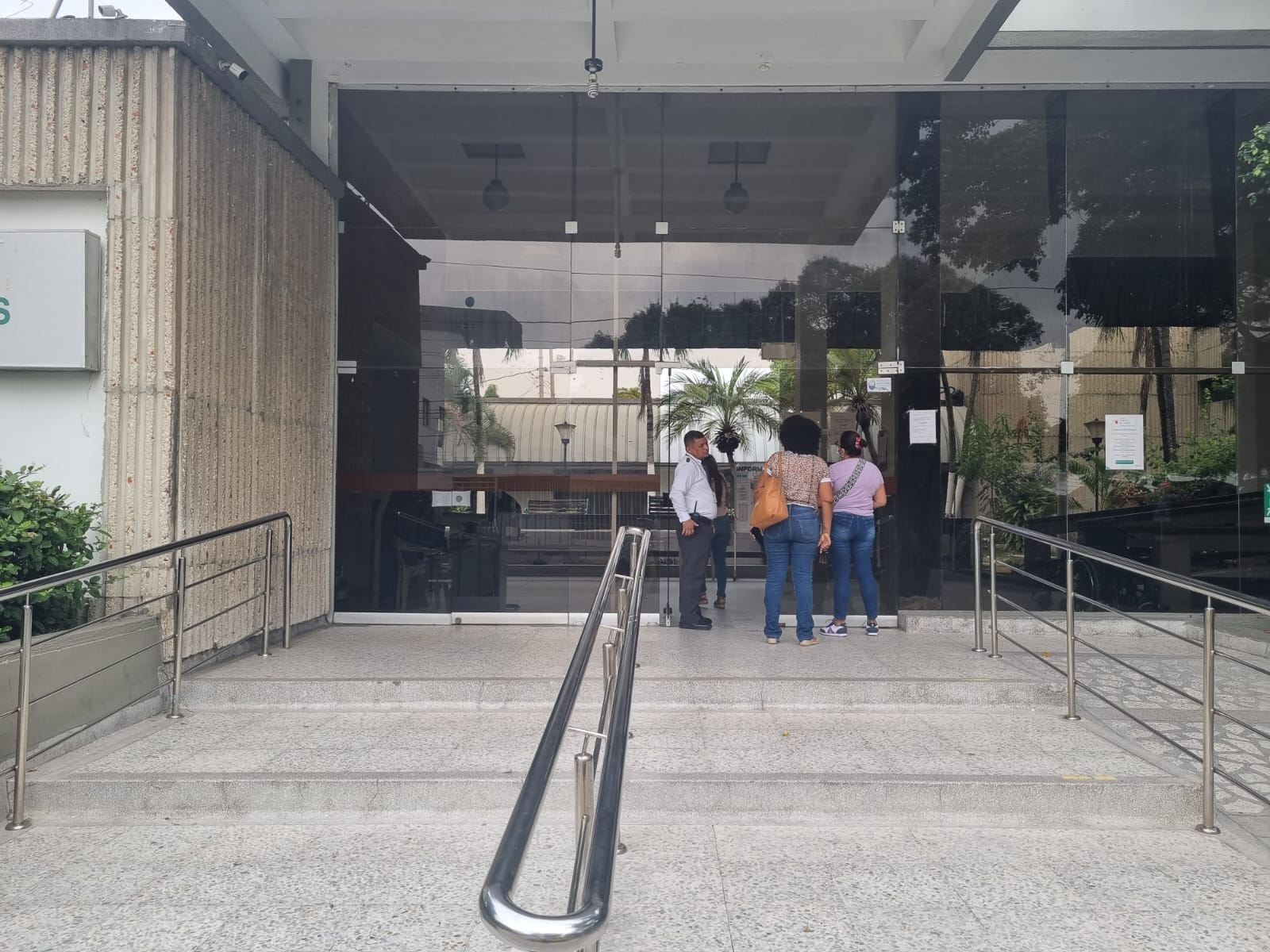 Atención en salud de profesores en Barranquilla./ Foto: Caracol Radio