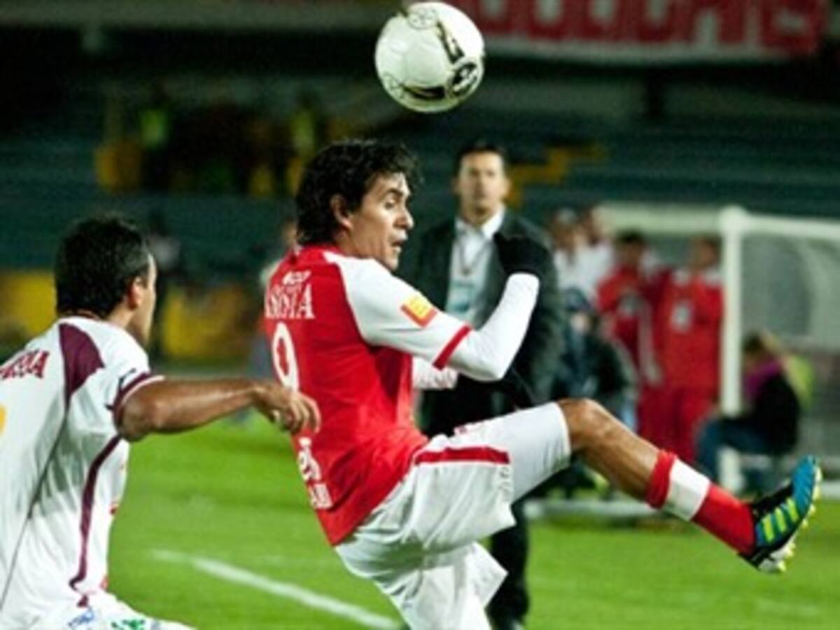 Santa Fe ganó, gustó y goleó tres por cero al Tolima