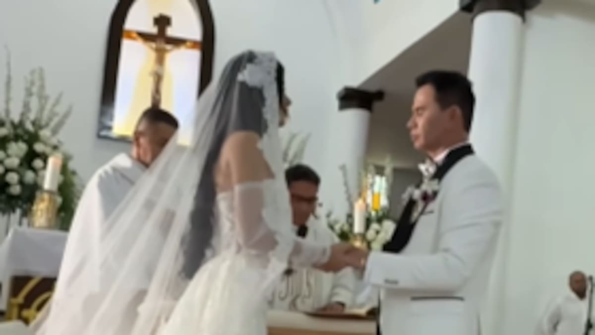 Jhonny Rivera y Jenny López se casaron en Arabia, Risaralda