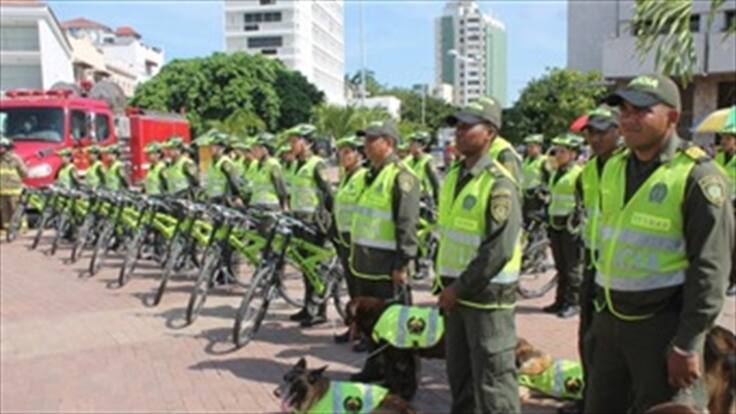 Policía atiende parto de niña indígena de 14 años en Bogotá