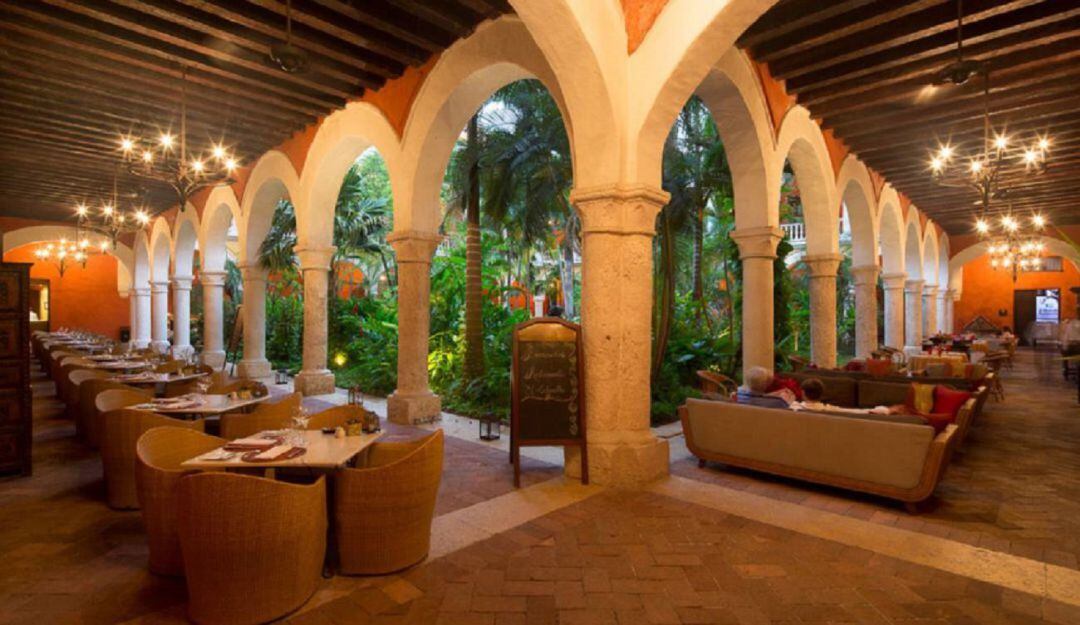El hotel invitó a sus huéspedes y embajadores a apagar las luces durante 60 minutos como un acto simbólico por la protección del medio ambiente