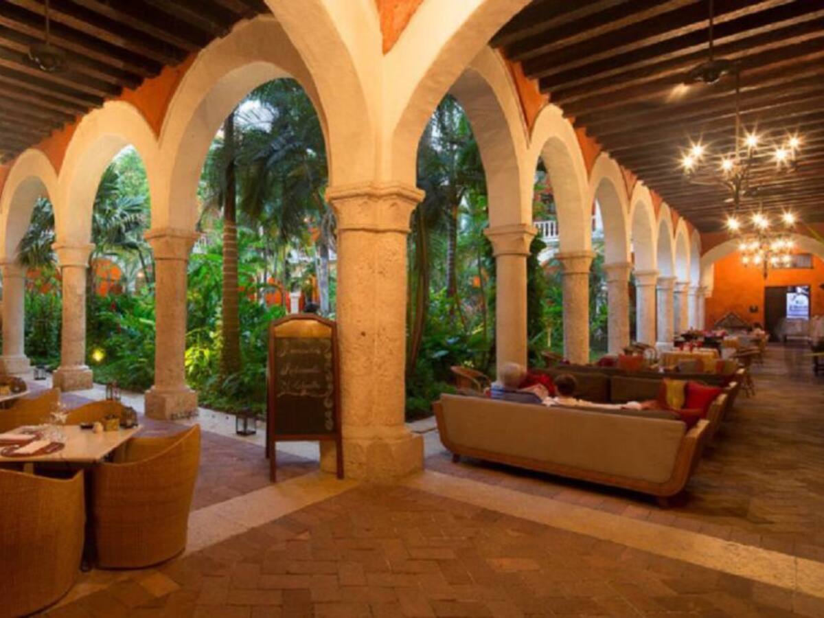 Hotel Sofitel Legend Santa Clara en Cartagena se une a la hora del planeta