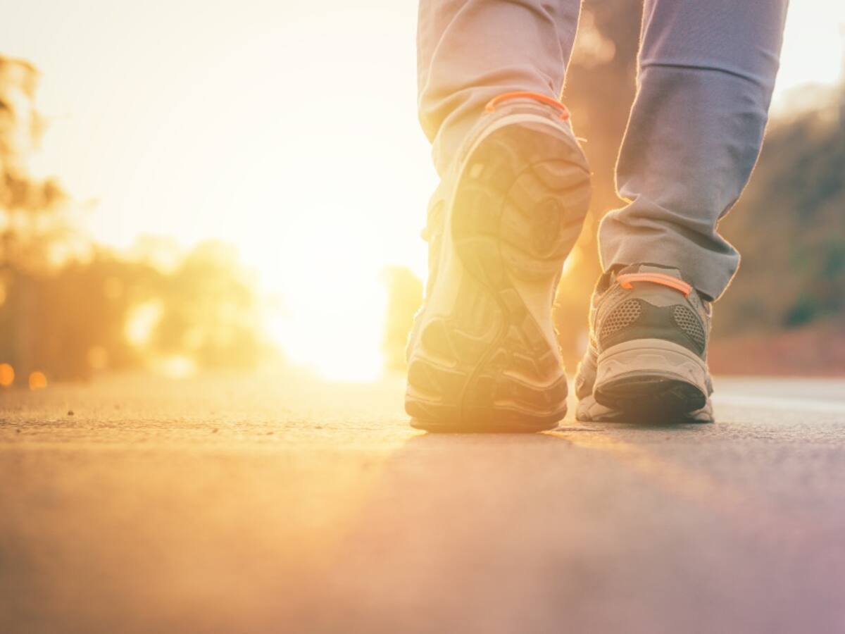 Caminar: la única salida de miles de migrantes