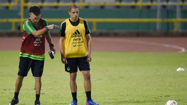 Juan Carlos Orosio y Javier 'Chicharito' Hernández