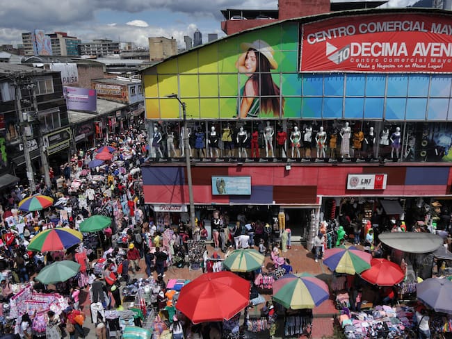 Caída del comercio en Bogotá se debe a factores externos e internos como las reformas: Fenalco