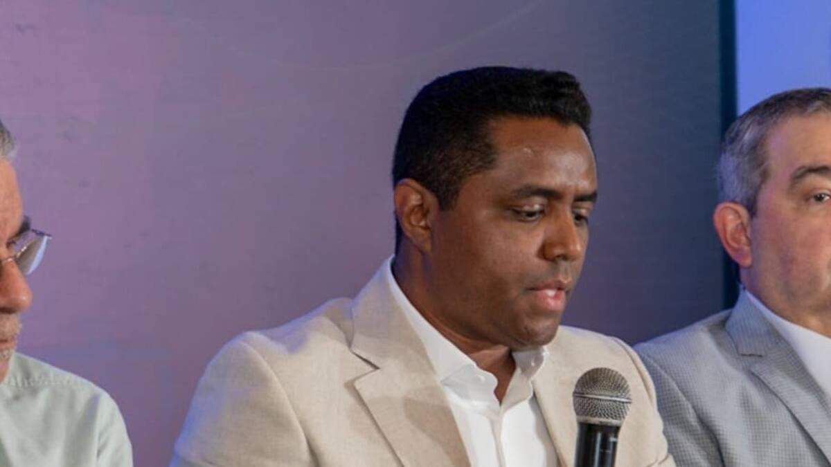 Supervigilancia se compromete a resolver más de 2.000 trámites represados