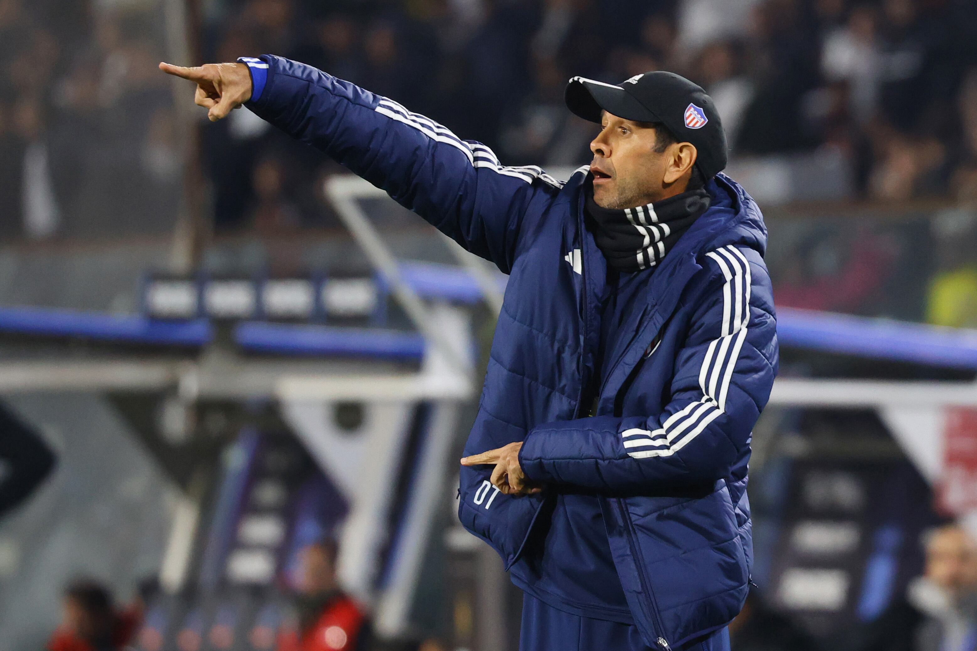 Arturo Reyes, DT del Junior. (Photo by Marcelo Hernandez/Getty Images)